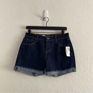 NWT Old Navy Sweetheart Dark Wash Cuffed Mid Rise Denim Shorts Womens Size 2